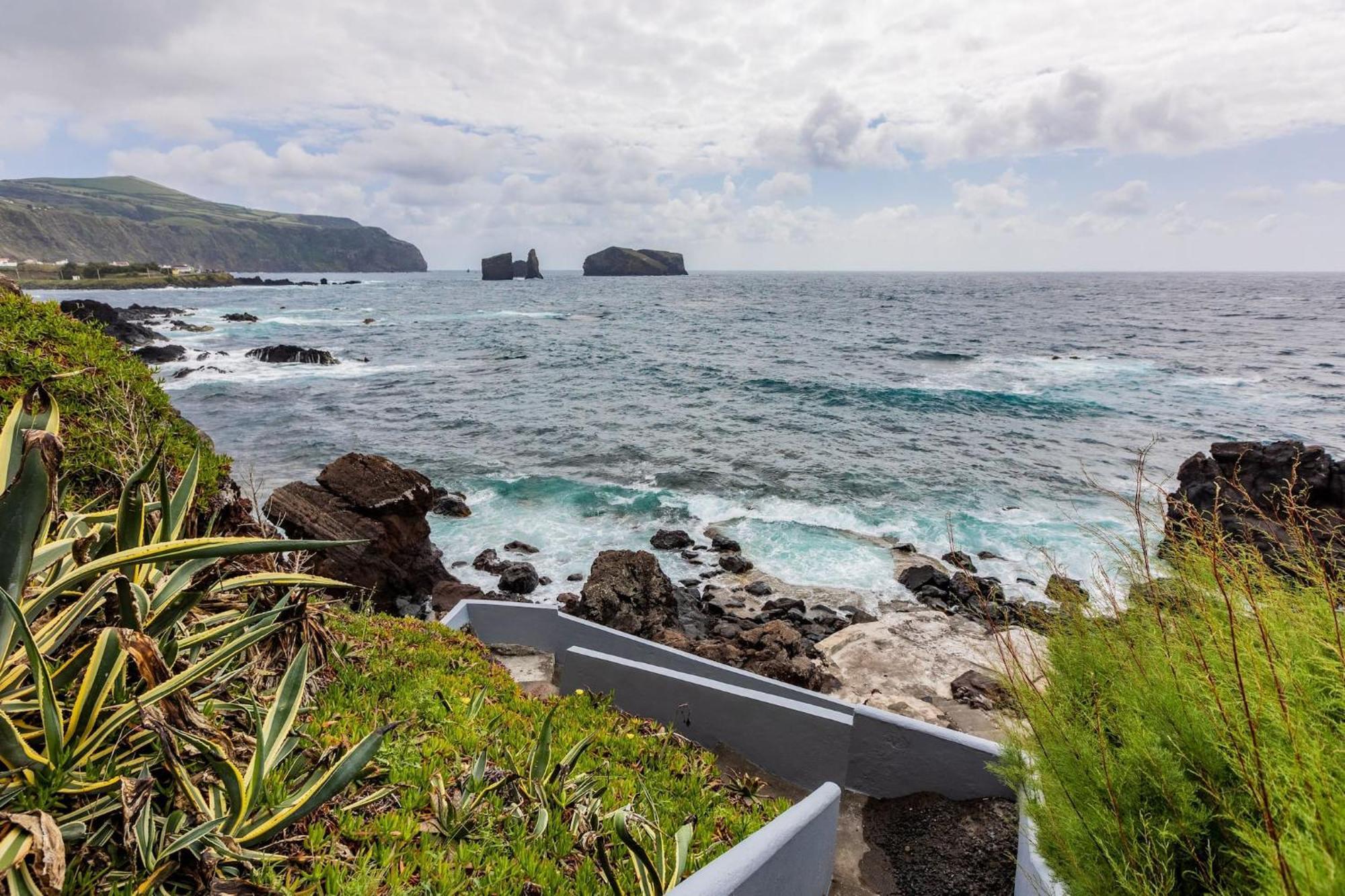 Mosteiros Natural Pool House Vila Exterior foto